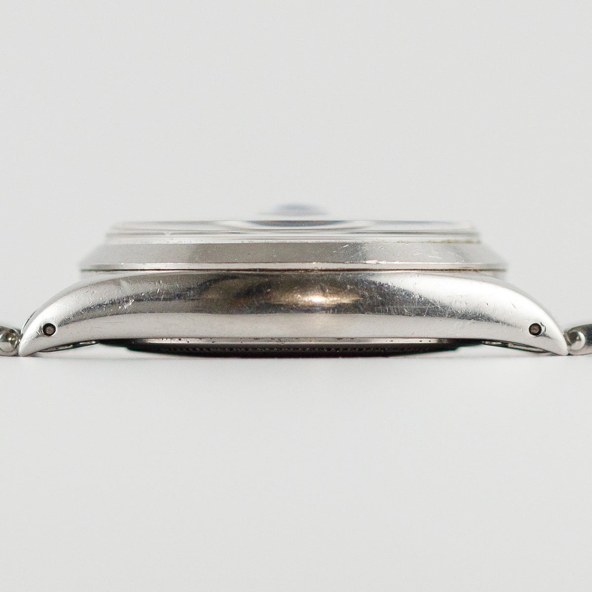 ROLEX OYSTERDATE Ref.6694 Black Gilt Dial