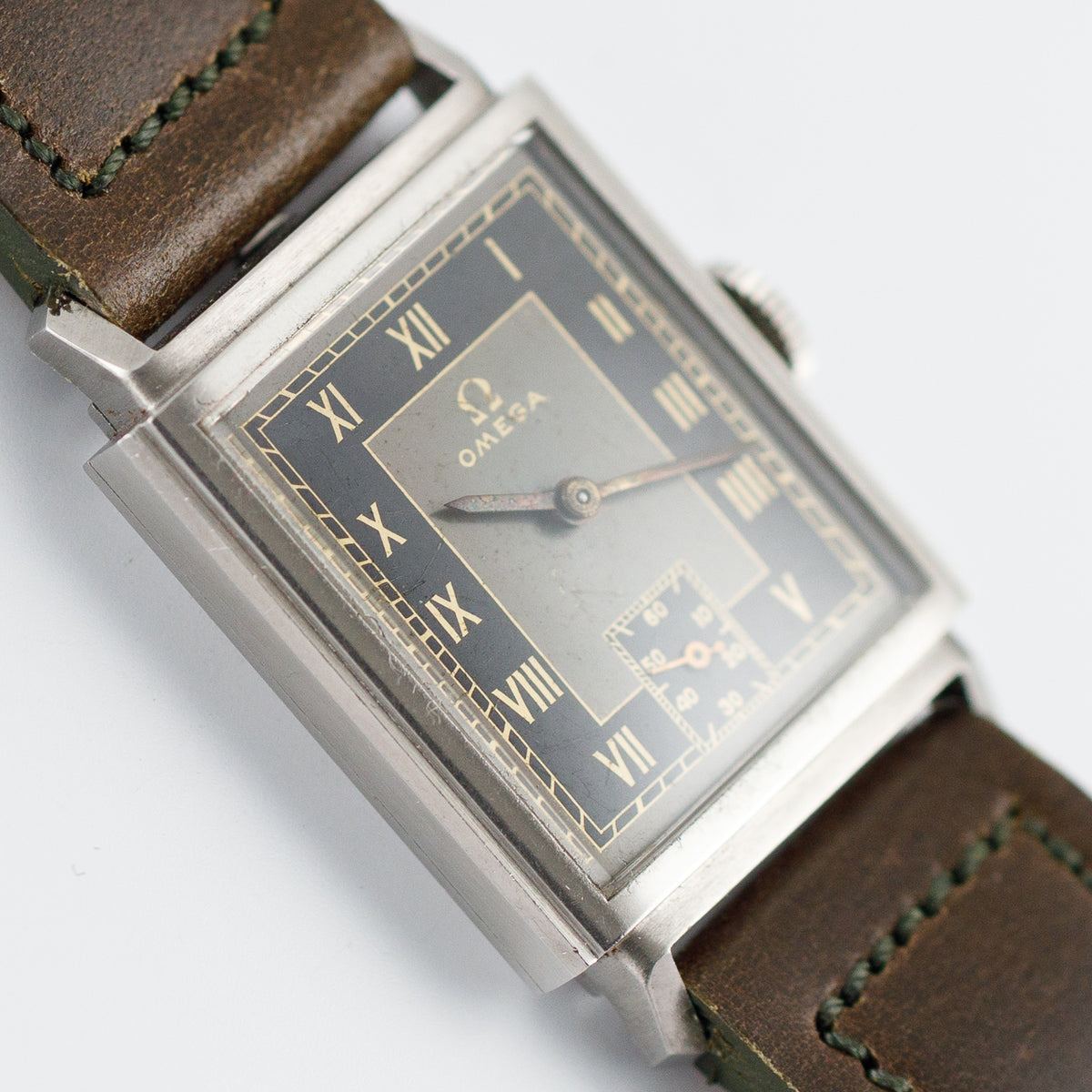 OMEGA T17 Bull's Eye dial