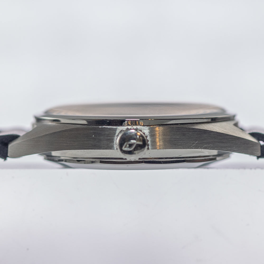 IWC YACHT CLUB REF.R811A