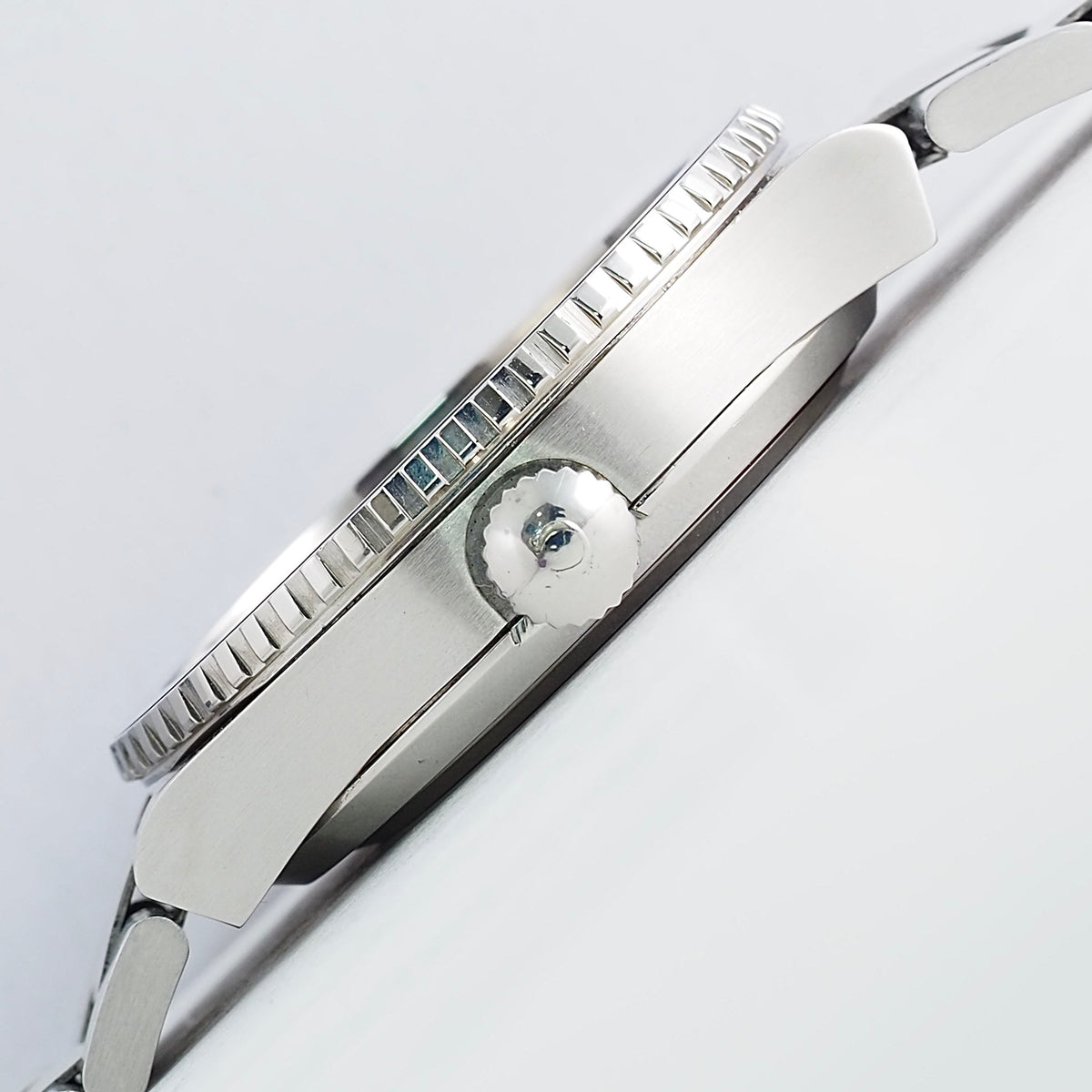OMEGA COSMIC 2000