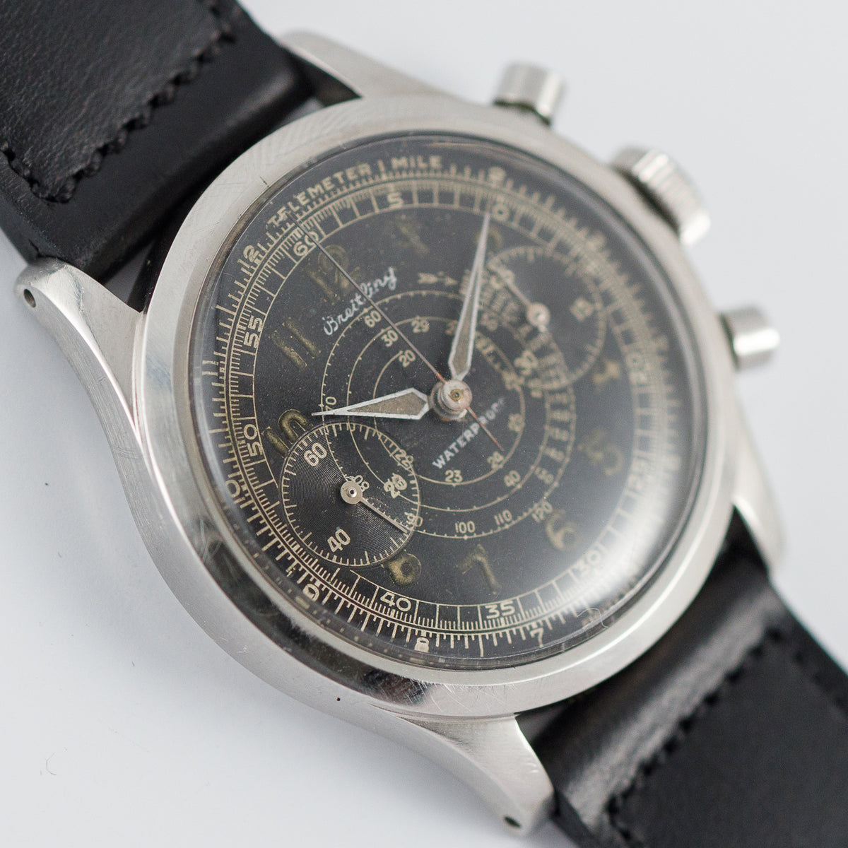 BREITLING ClamShell Case
