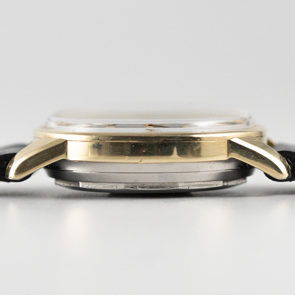 LONGINES Conquest Ref.9007 Black Gilt Dial