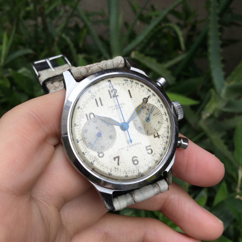 UNIVERSAL GENEVE Ref.22409