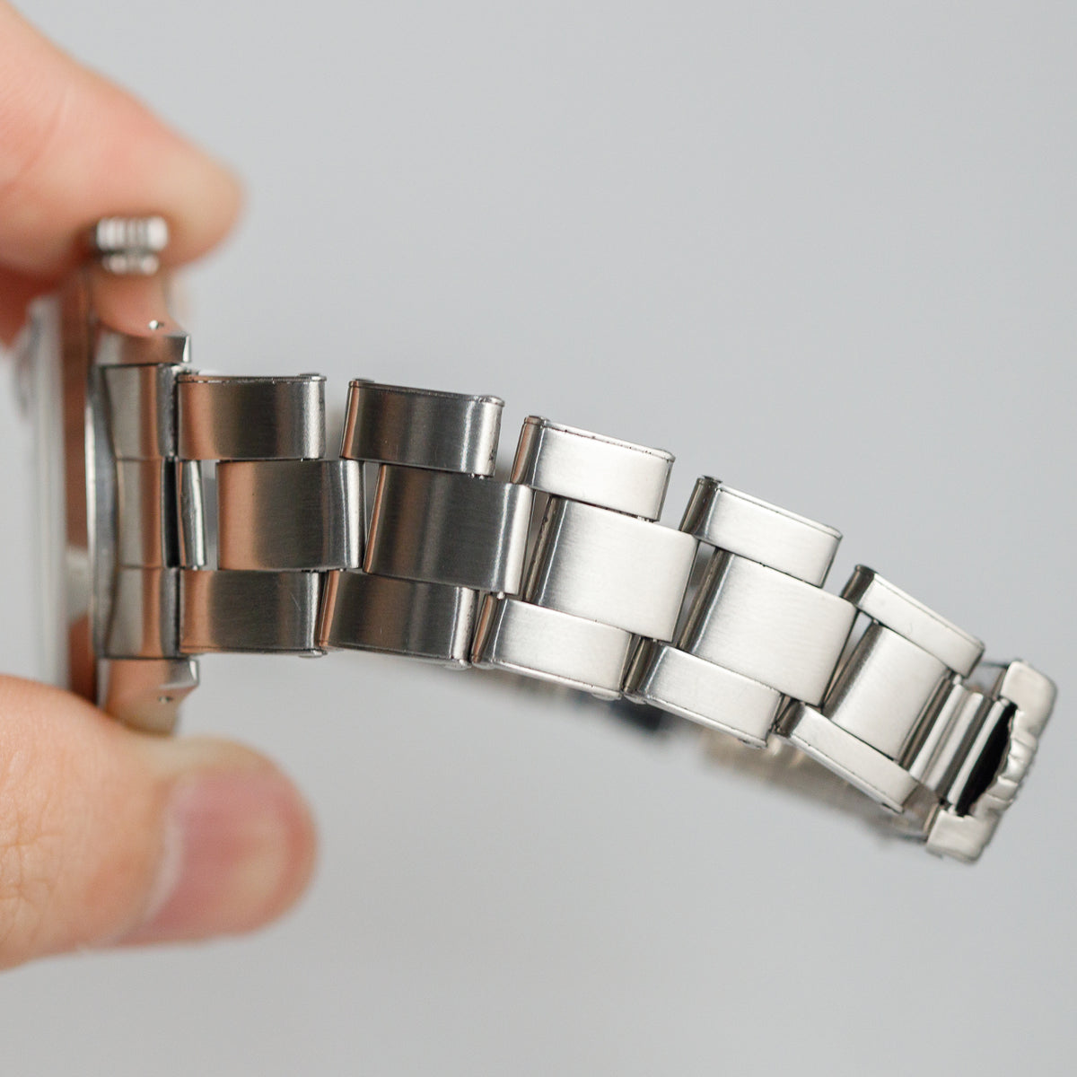 ROLEX OYSTERDATE Ref.6694 Black Gilt Dial