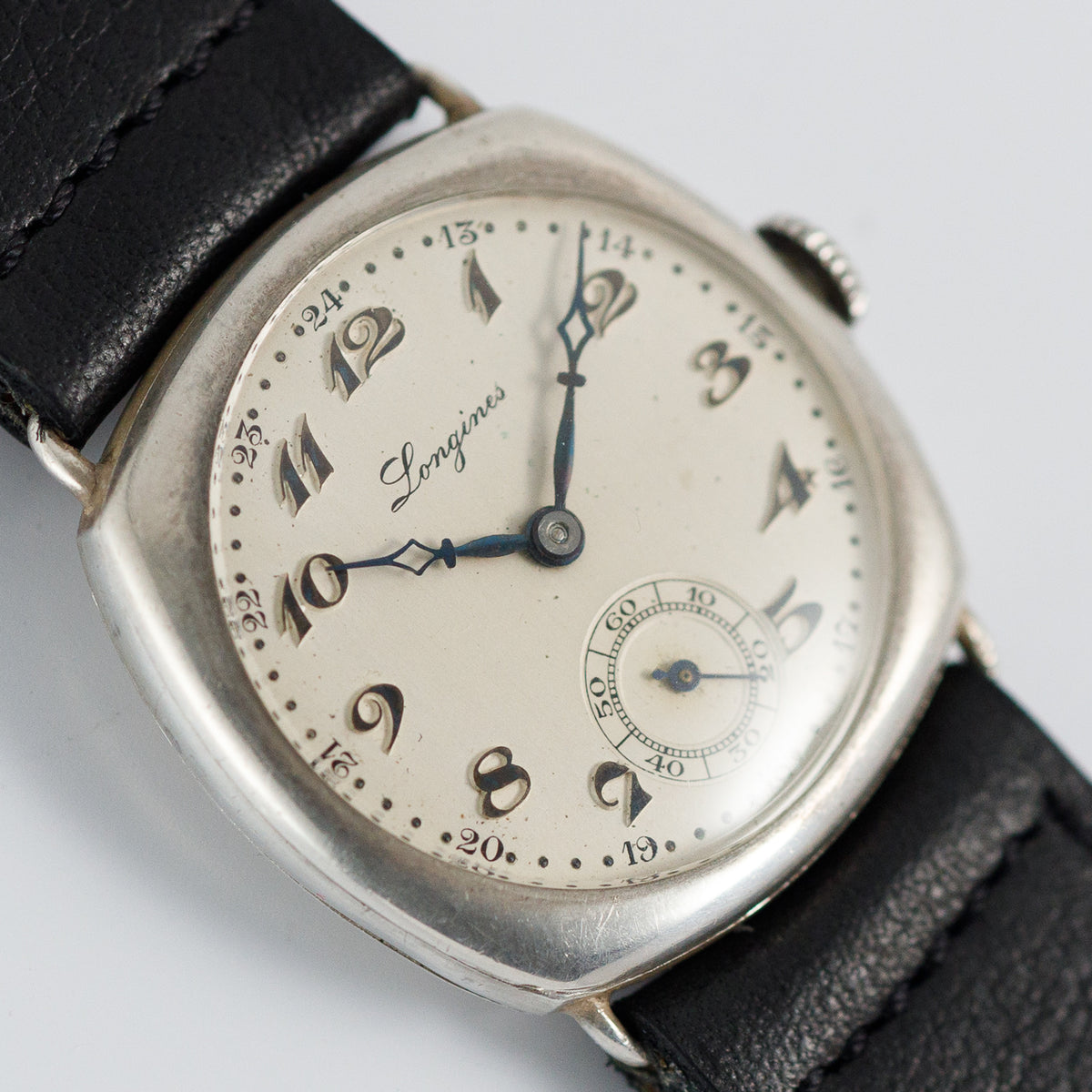 LONGINES