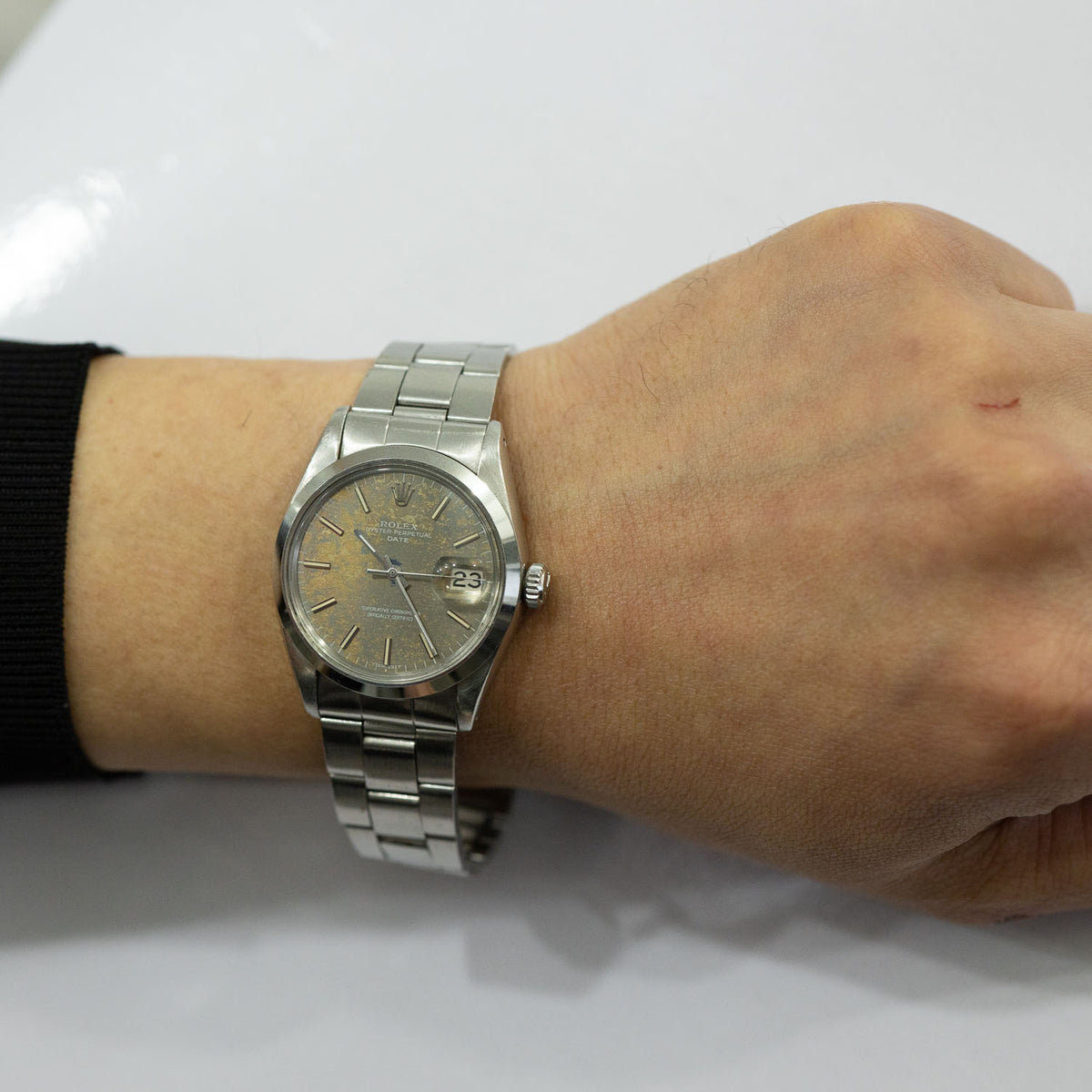 ROLEX OYSTER PERPETUAL DATE Ref.1500 Blue Patina Dial