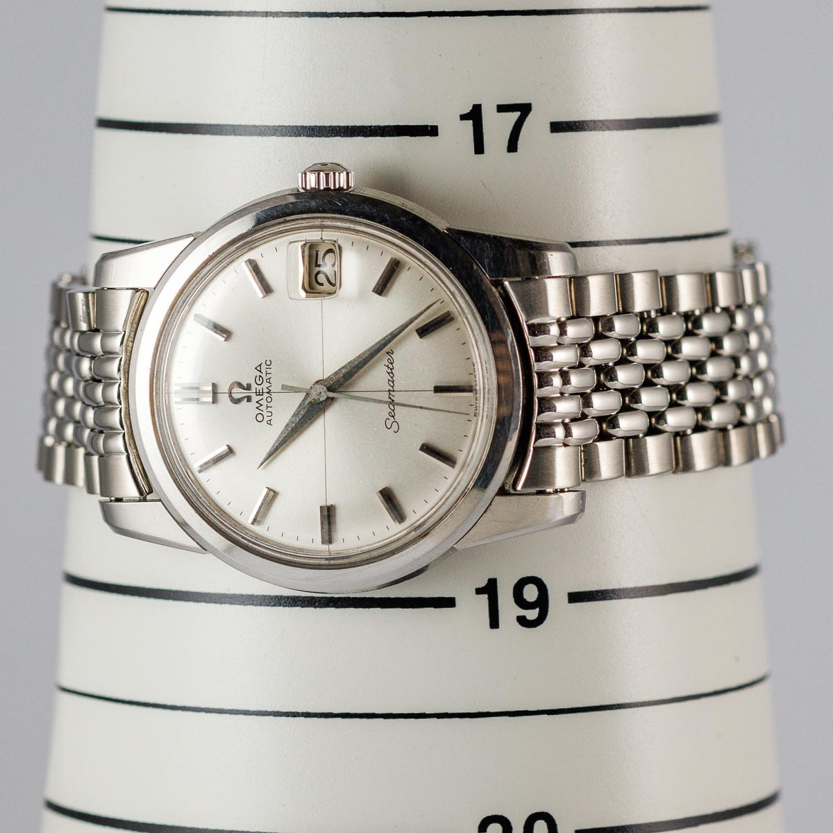 OMEGA Seamaster Ref.166.009