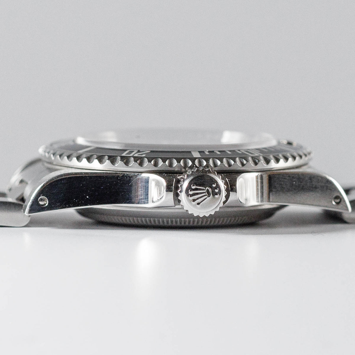 ROLEX SUBMARINER Ref.14060M CHRONOMETER