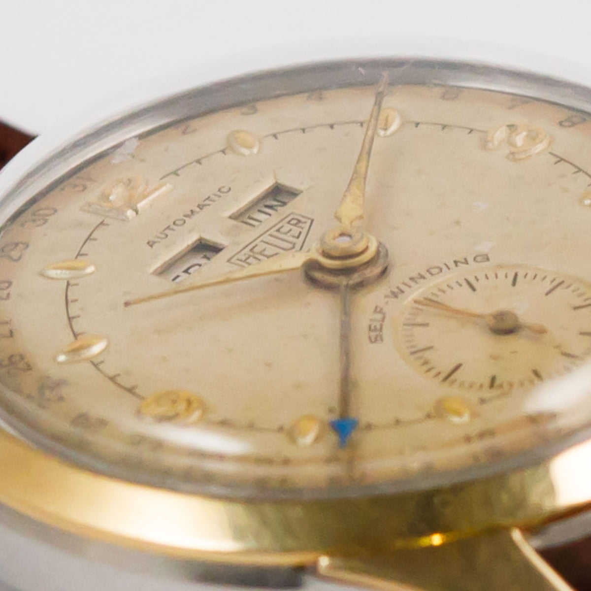 HEUER