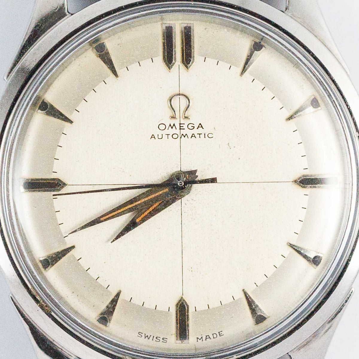 OMEGA bumper