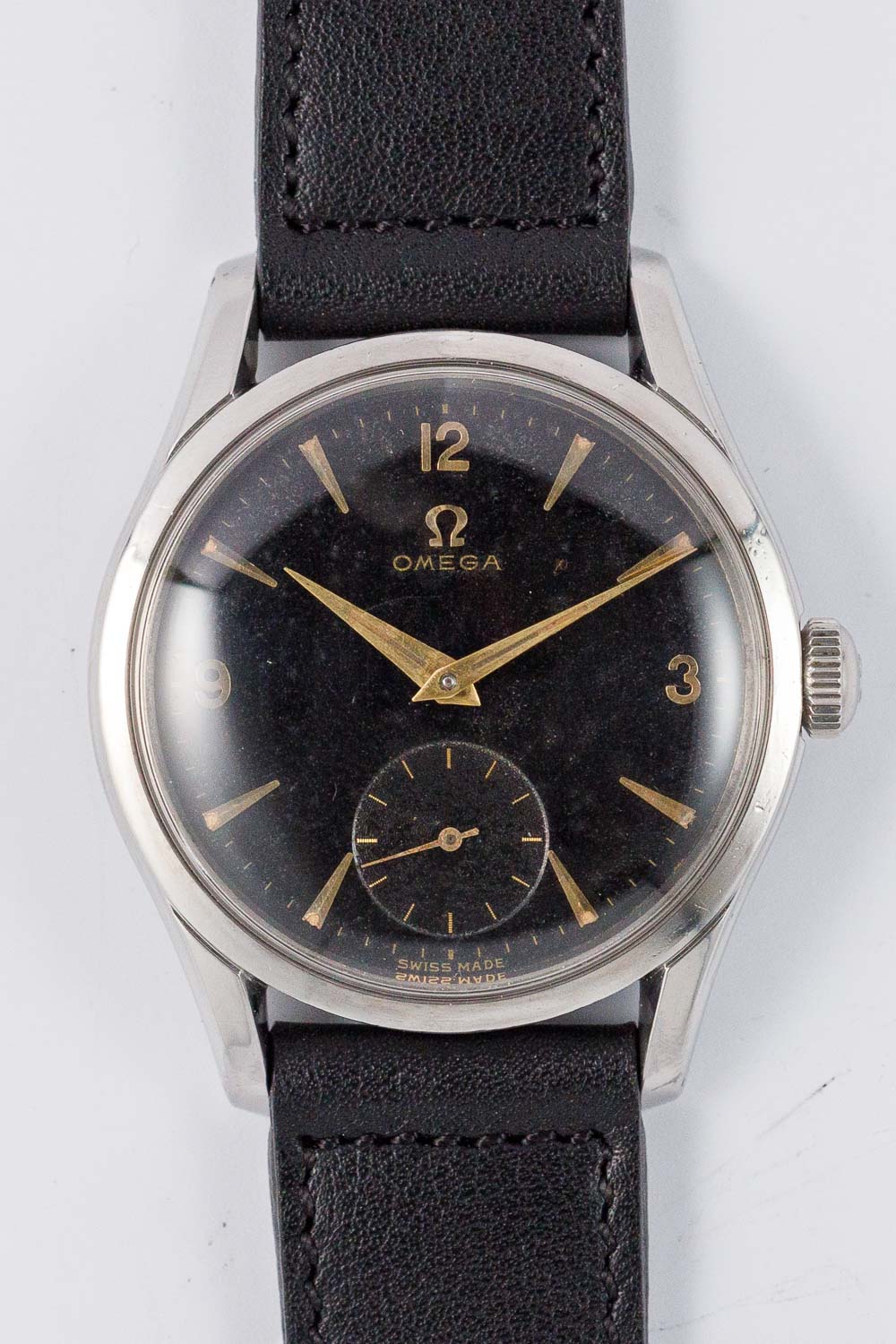 OMEGA Ref.2639 Black Gilt Dial