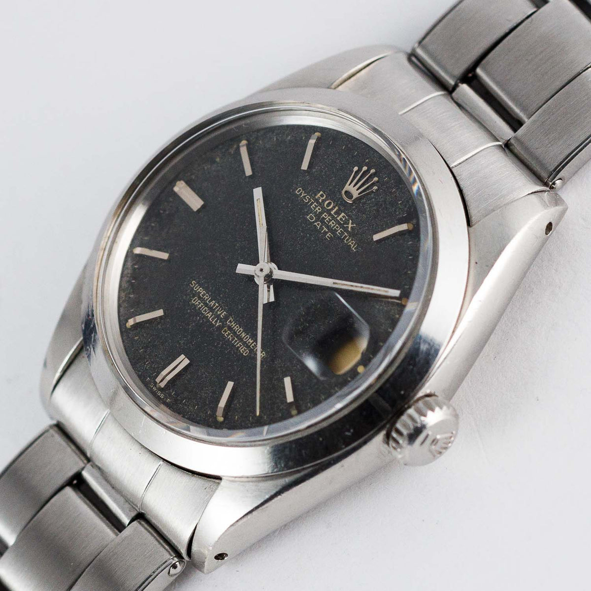 ROLEX OYSTER PERPETUAL DATE Ref.1500 Black Gilt Patina Dial