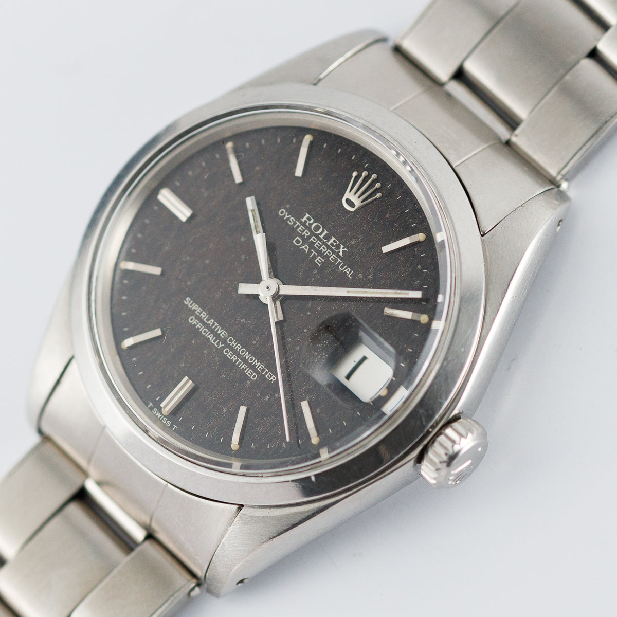 ROLEX OYSTER PERPETUAL DATE Ref.1500 Black Gilt Patina Dial