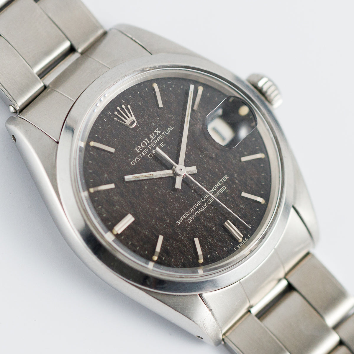 ROLEX OYSTER PERPETUAL DATE Ref.1500 Black Gilt Patina Dial