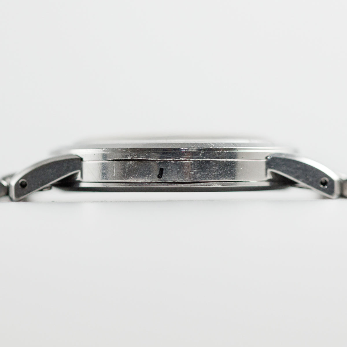 CITIZEN ACE Discuse Black Mirror Dial
