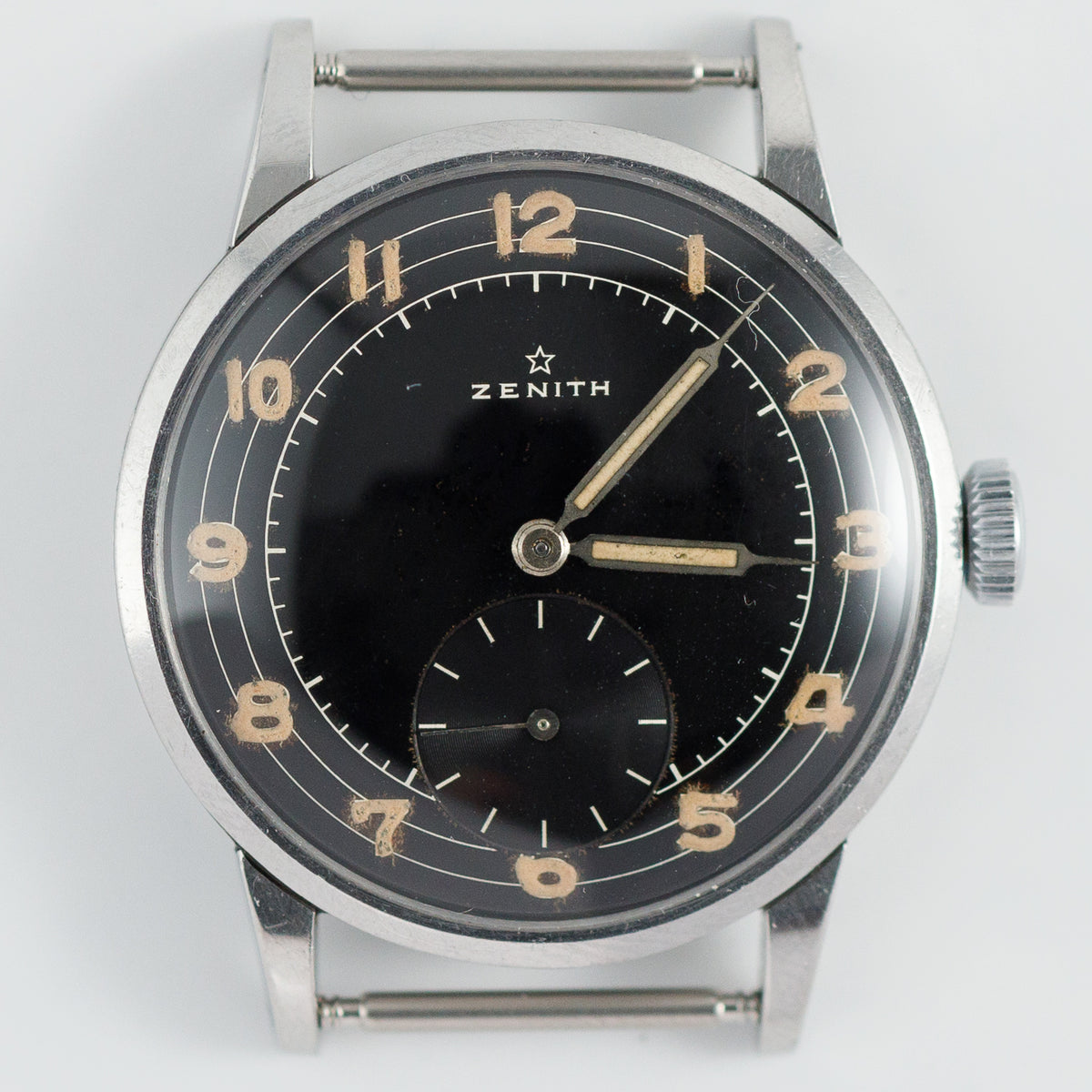 ZENITH Jumbo Case Black Gilt Dial 3 Circle line
