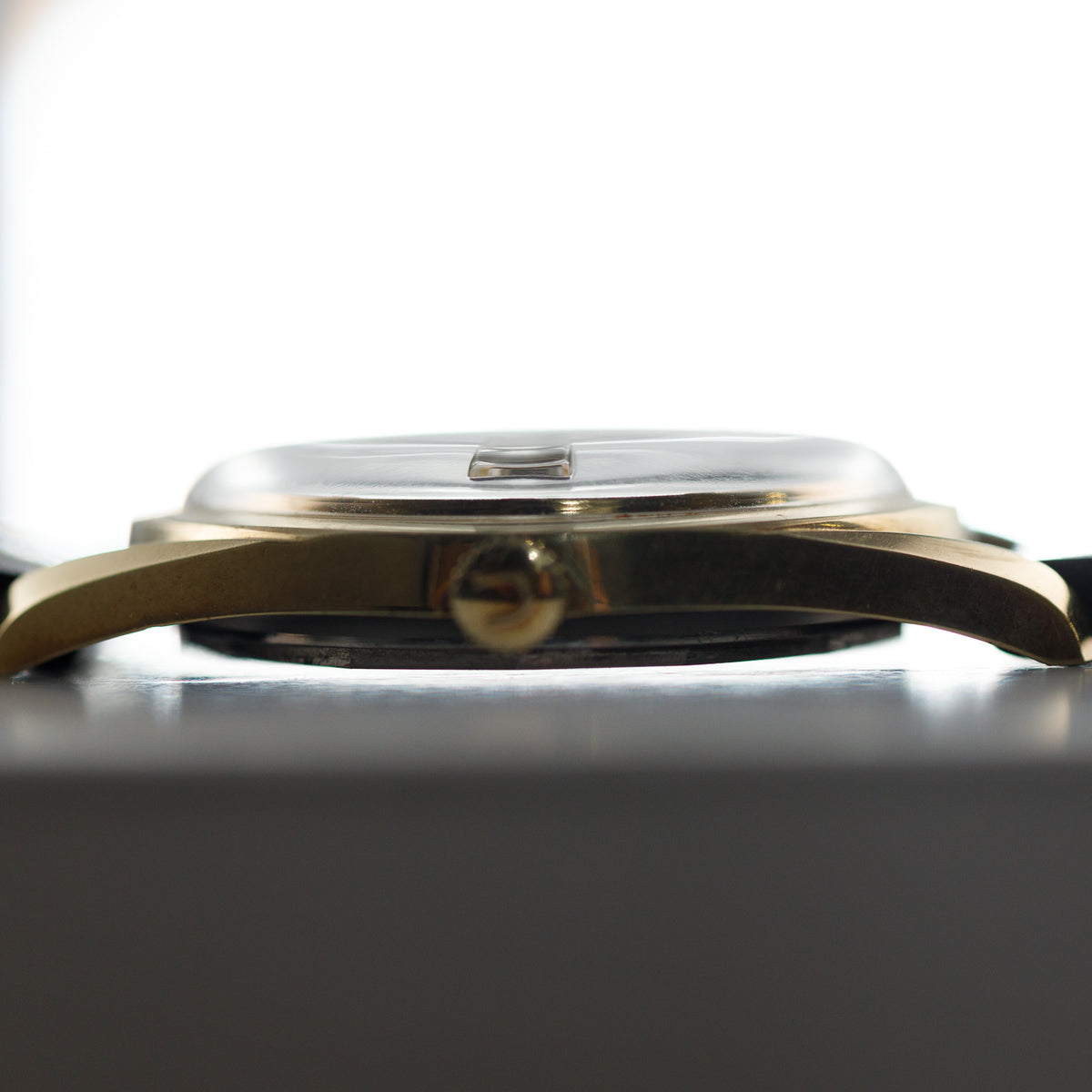 UNIVERSAL GENEVE POLEROUTER DATE Ref.869102/03