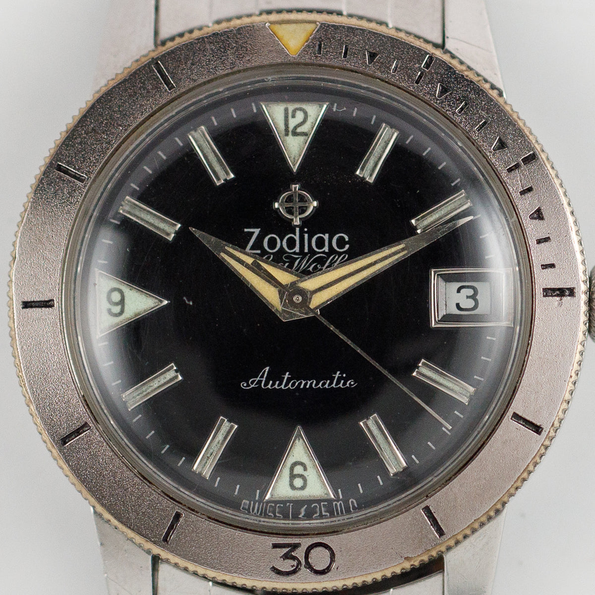 ZODIAC Seawolf Ref.722-916 Black Mirror Dial