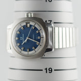 UNIVERSAL GENEVE REF.869126 with the original bracelet