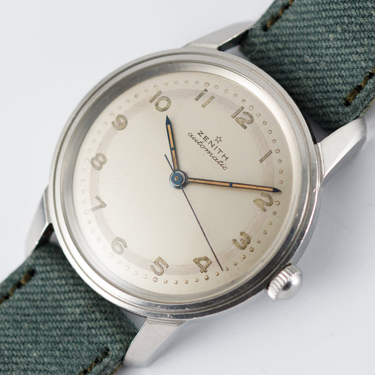ZENITH Two-Tone Dial Step Bezel