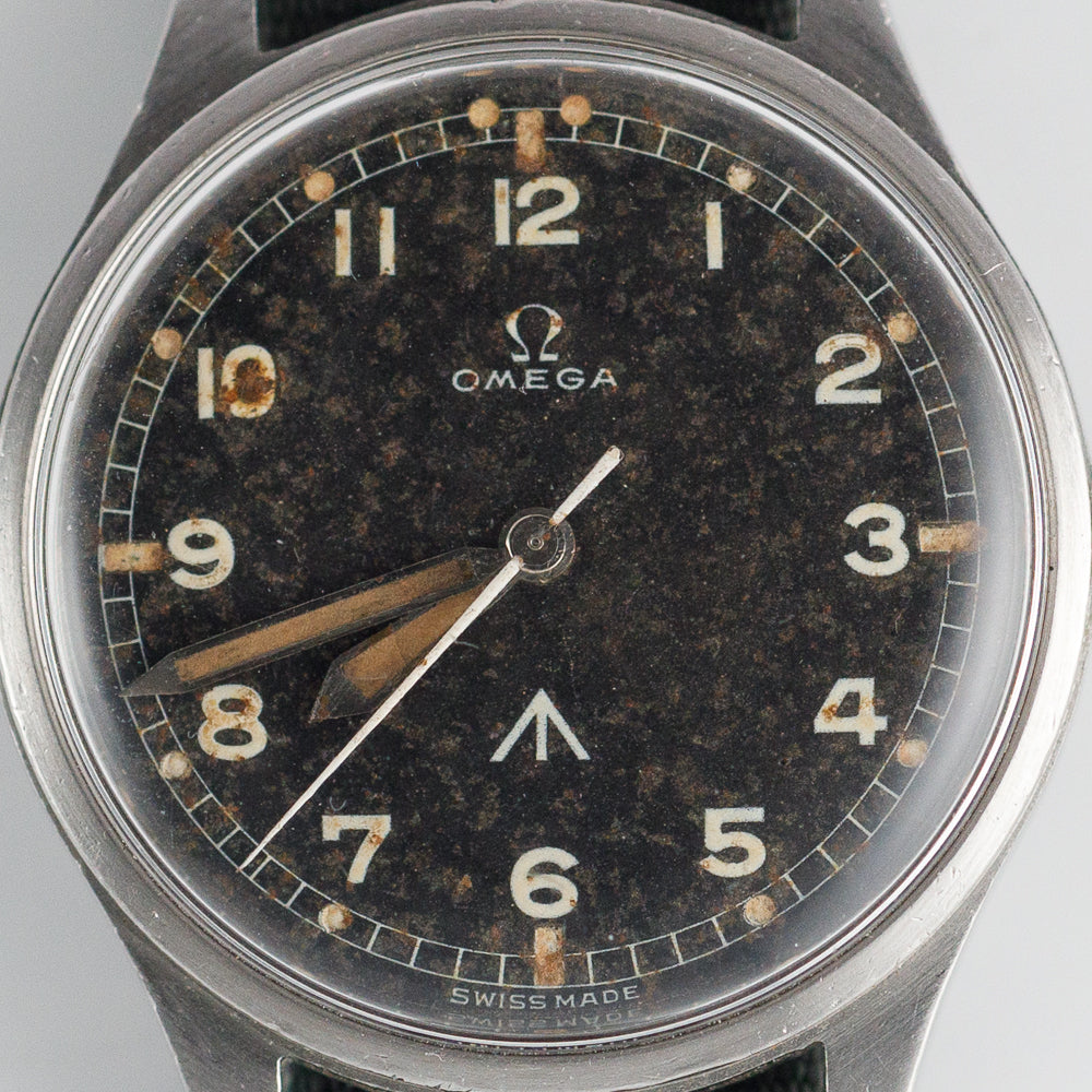 OMEGA RAF British Military 'anti-magnetic' 'Thin Arrow' Ref.CK 2777 w. Extract from the Archives
