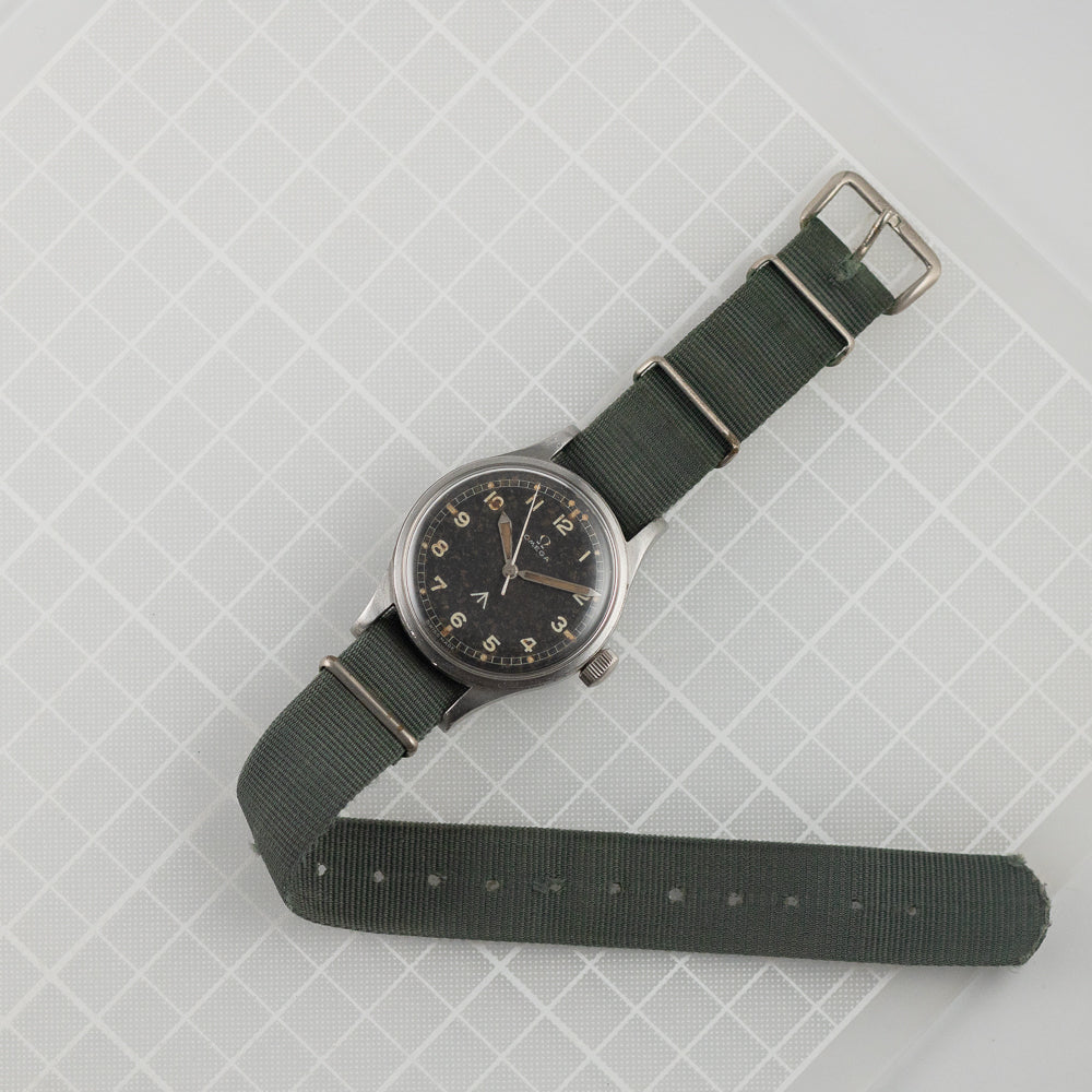 OMEGA RAF British Military 'anti-magnetic' 'Thin Arrow' Ref.CK 2777 w. Extract from the Archives