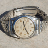 ROLEX BUBBLE BACK Ref.6098 with REG.875088 England Bracelet