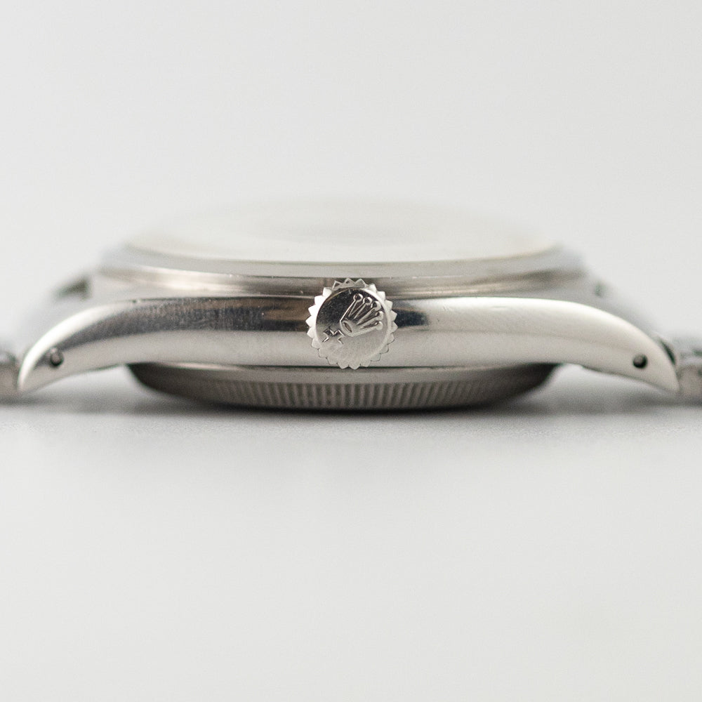 ROLEX BUBBLE BACK Ref.6098 with REG.875088 England Bracelet