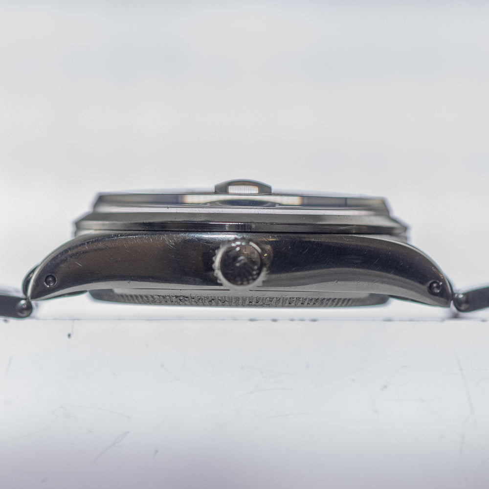 ROLEX OYSTERDATE Ref.6294 Black Guilloche Dial with Expansion Bracelet