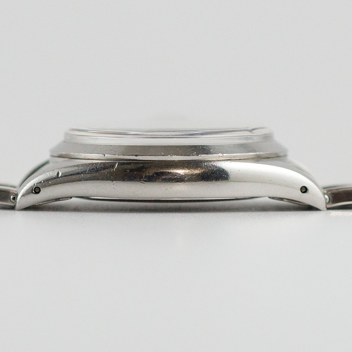 ROLEX OYSTERDATE Ref.6494 Black Gilt Dial Roulette Date