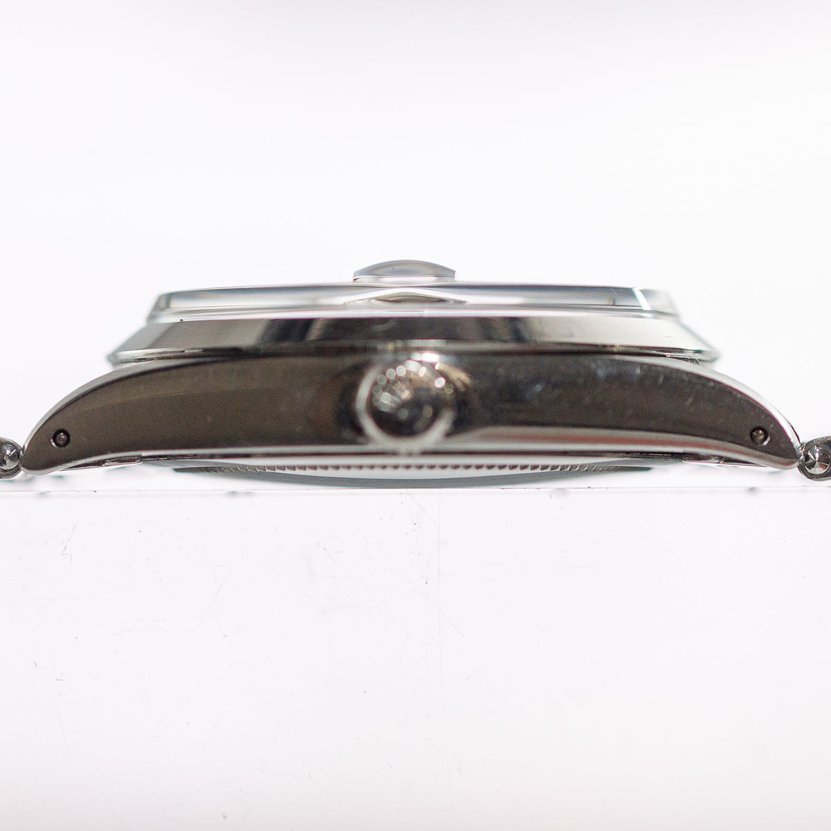 ROLEX OYSTERDATE Ref6694 Black Gilt Dial