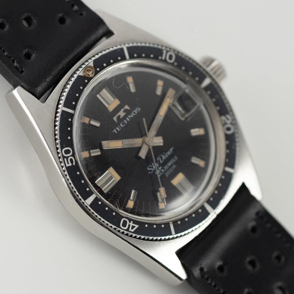 TECHNOS Sky Diver Super Compressor Case