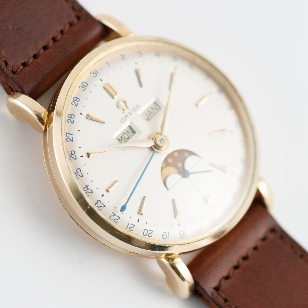 OMEGA COSMIC Ref.2473 Earliest Model