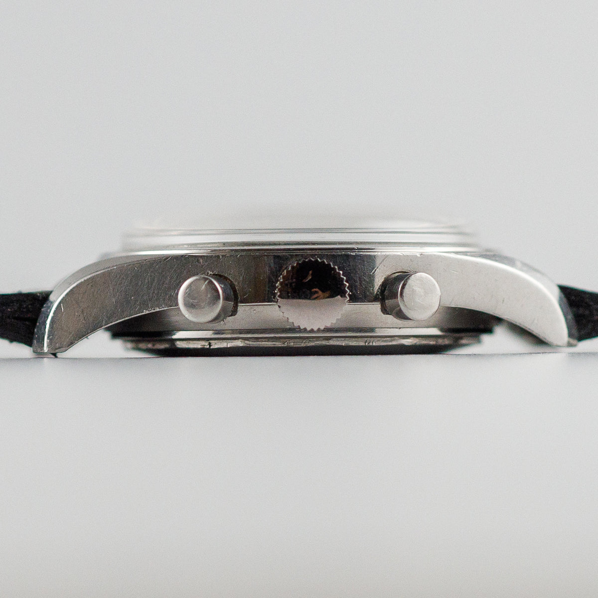 UNIVERSAL GENEVE TRI-COMPAX Ref. 222100-2