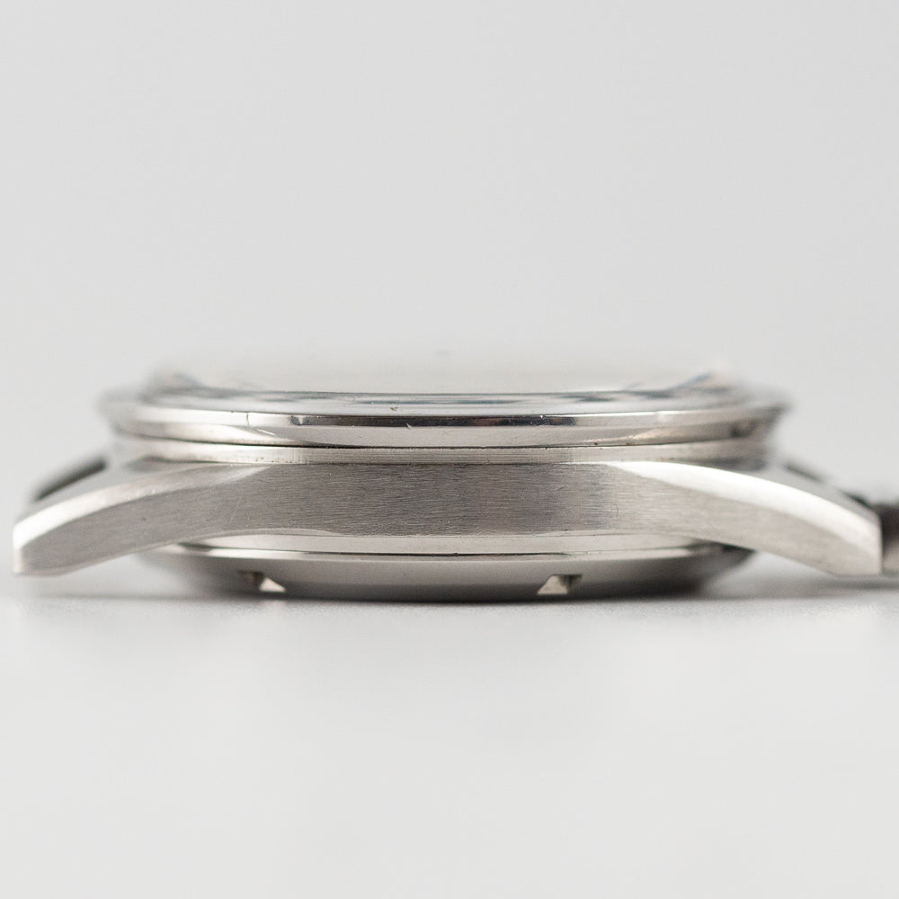OMEGA SPEEDMASTER Ref.105.003 Extract from the Archives