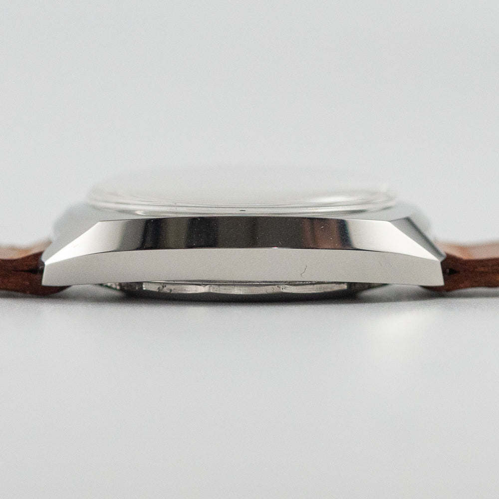 ENICAR Ref.2335 Confetti Dial
