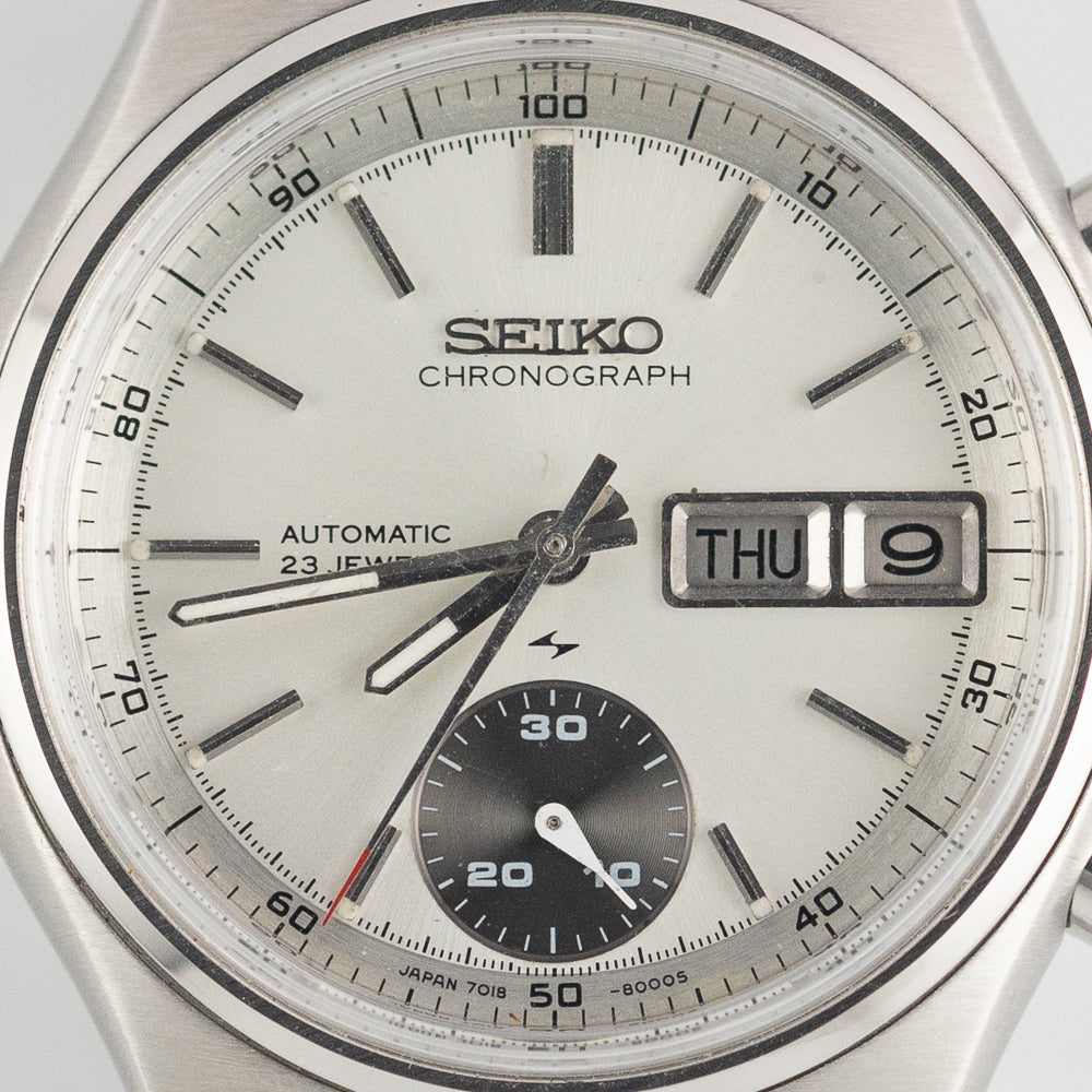 SEIKO Chronograph Ref.7018-8000 Flyback One Eyed Panda