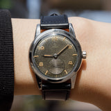 OMEGA Ref.2576 Black Gilt Patina Dial