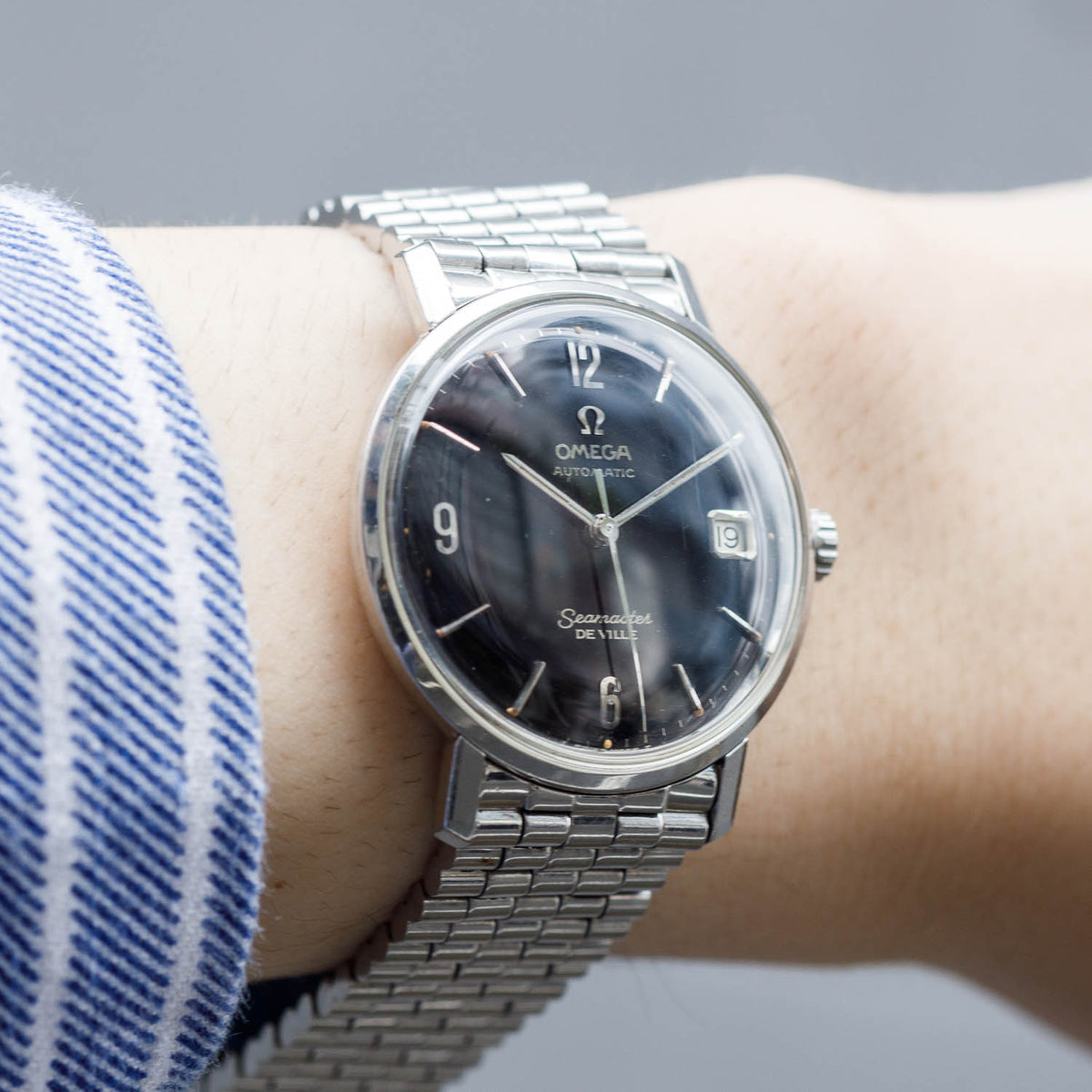 OMEGA Ref.166.020 Glossy Black Gilt Dial
