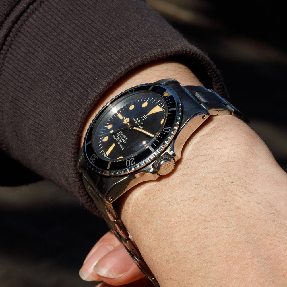 TUDOR SUBMARINER Ref.7928 4 lines shield logo