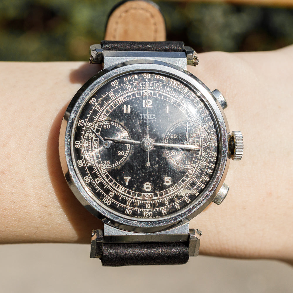 HUGEX Valjoux.22 Chronograph Flexible Lugs – TIMEANAGRAM