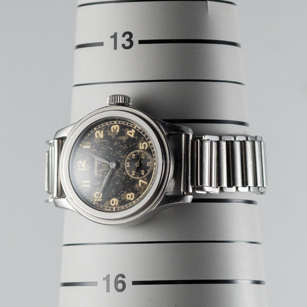 LONGINES Ref.1737 / 3777 Black Gilt Patina Dial Tre Tacche