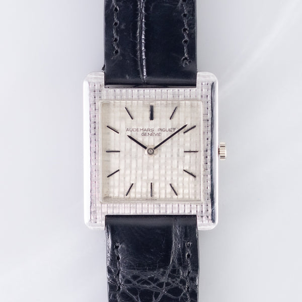 ベ*チ様 AUDEMARS PIGUET 腕時計　手巻き AUDEMARS PIGUET Ref.5263 TANK Chequered Dial with original