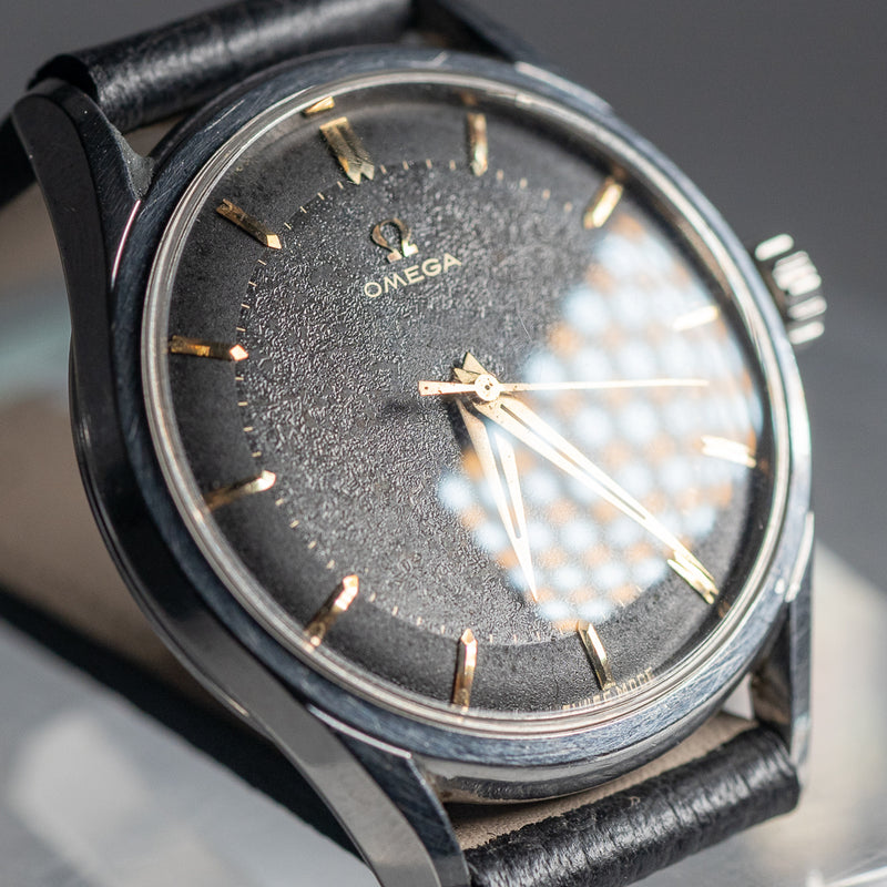 OMEGA Ref.2892-1SC Black Gilt Pie Pan Dial