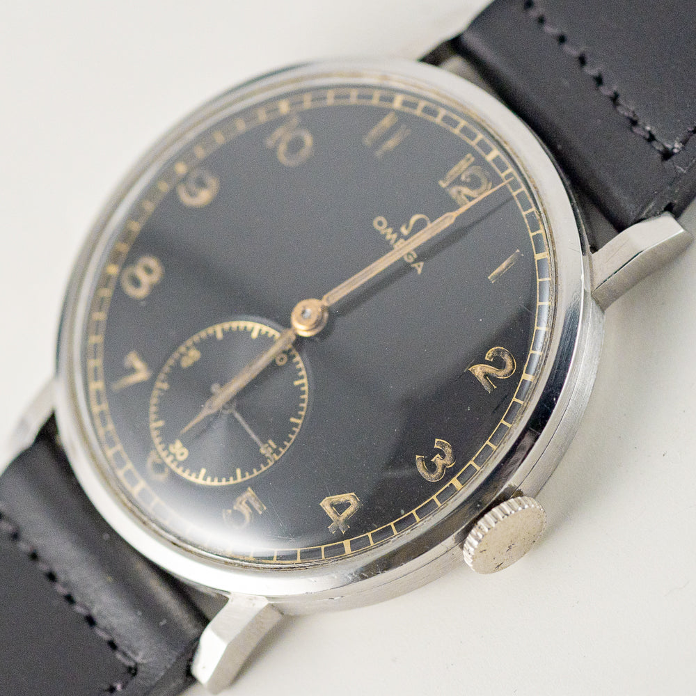 OMEGA Oversize 38mm Black Gilt Dial Cal.30 – TIMEANAGRAM