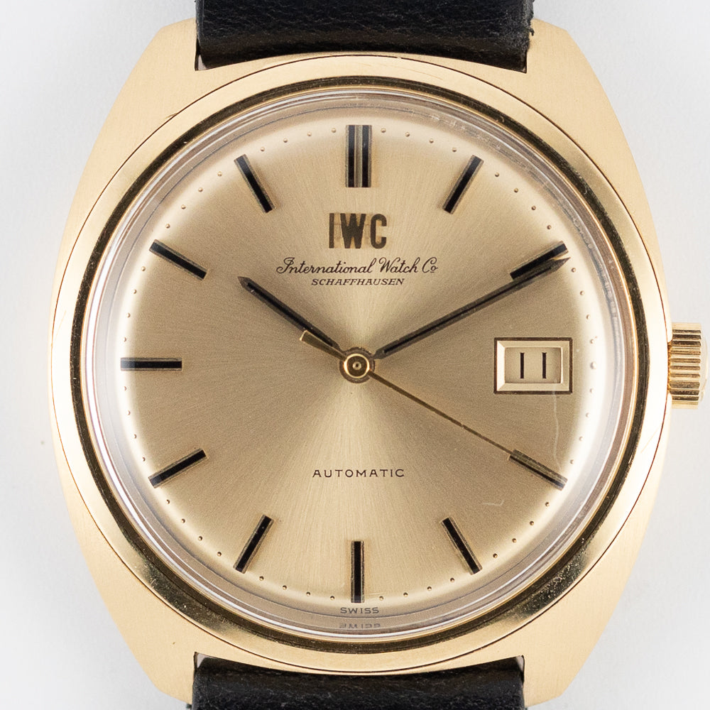 IWC  18K YELLOW GOLD
