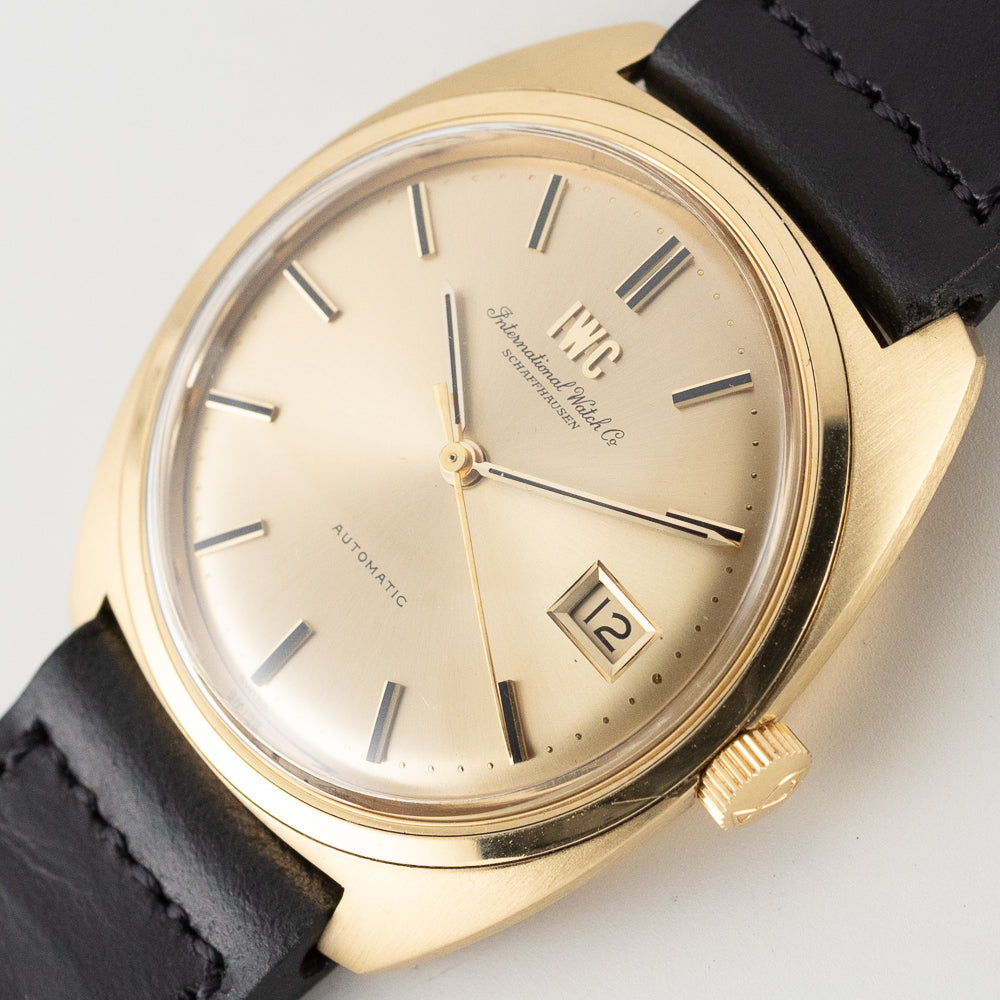 IWC  18K YELLOW GOLD