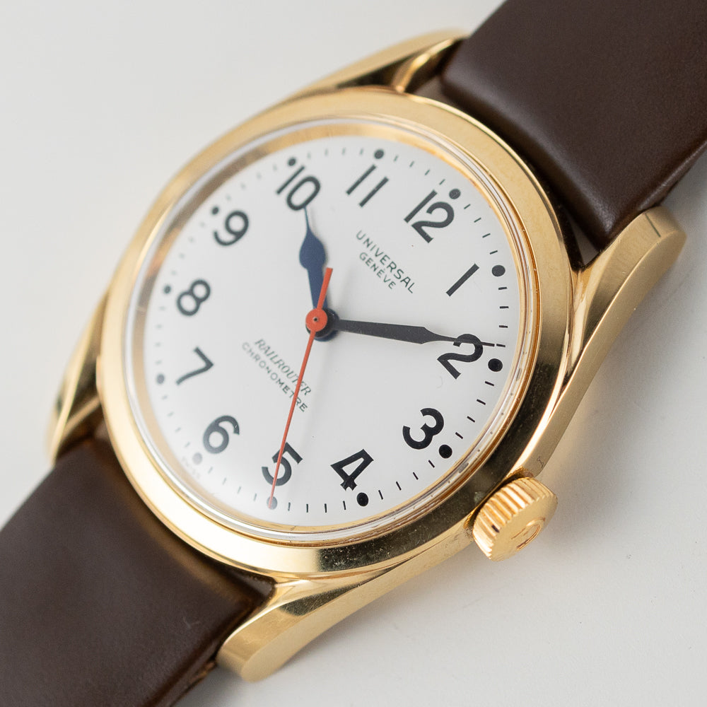 UNIVERSAL GENEVE RAILROUTER CHRONOMETRE Ref.565 100 NEW OLD STOCK