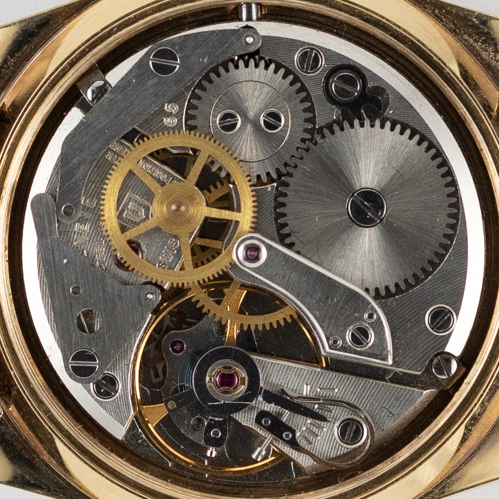 UNIVERSAL GENEVE RAILROUTER CHRONOMETRE Ref.565 100 NEW OLD STOCK
