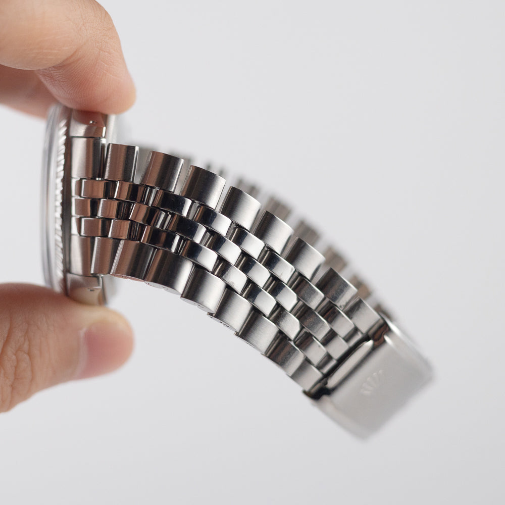 ROLEX DATEJUST Ref.1603 Glossy Black Gilt Dial